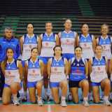 Un'agguerrita squadra di pallavolo capace di far sognare un piccolo paese dell'entroterra pugliese. � la storia della Alfieri Volley Santeramo (qui nella stagione  di A1 2004/2005) 